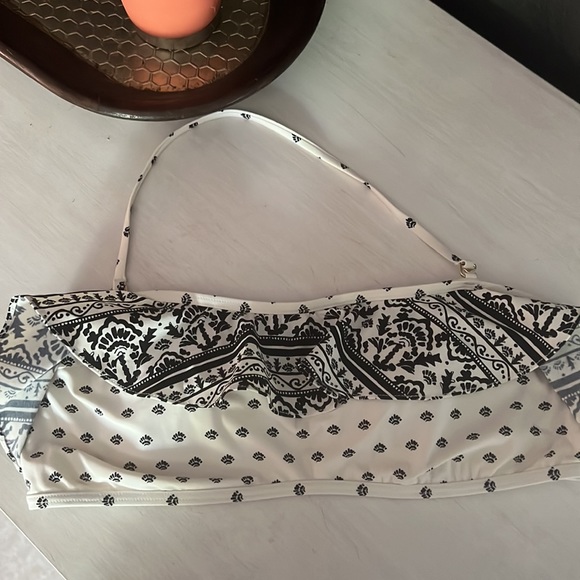 Vineyard vines bikini bathing suit top Large - Picture 6 of 6